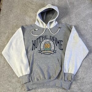 Vintage 90's Notre Dame Fighting Irish Nutmeg medium Embroidered
